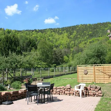 Couette-café D'hotes Petit Arnsbourg 3*